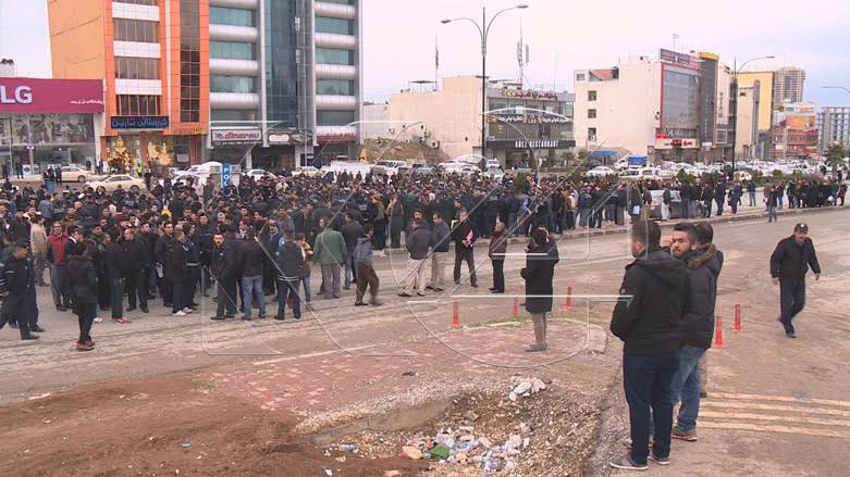 بە وێنە...بایكۆتكردنی دەوامی كارمەندان لە سلێمانی